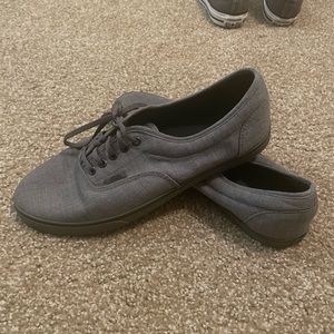 Men’s Vans Gray Canvas Low Top Sneakers Size 12